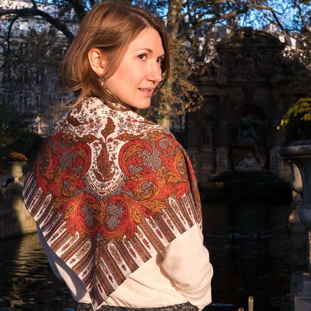 svetlana-k-paris-foulard-russe-chale-naturel-ecologique-hiver-dos