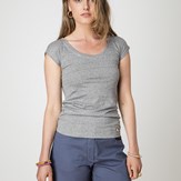 t-shirt-ecclo-gris-échancré-femme-Made-in-France-et-coton-upcyclé-recyclé-dreamact-face-1