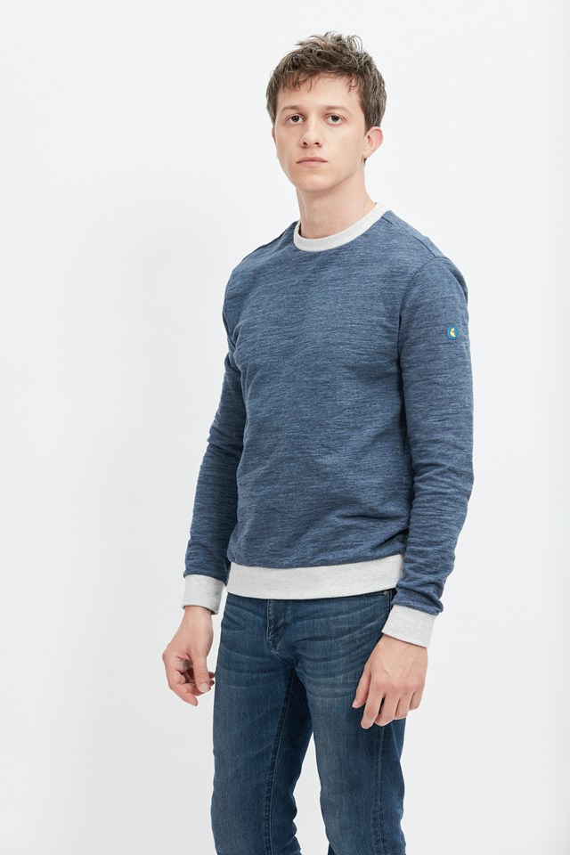 sweat-ecclo-homme-col-rond-turquoise-Made-in-France-et-coton-upcyclé-recyclé-dreamact-face-1