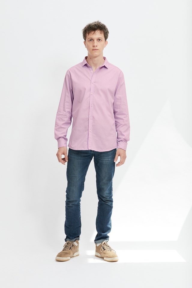 chemise-ecclo-rose-violette-homme-Made-in-France-et-coton-upcyclé-recyclé-dreamact-face-1