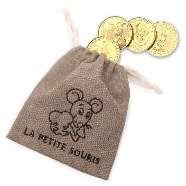 Porte monnaie avec des pièces pour les enfants