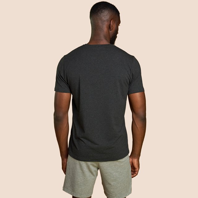 T-shirt gris anthracite pour hommes