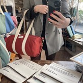Mini sac polochon MINI SIMON, avec bandoulière, rouge terracotta, coton bio 4