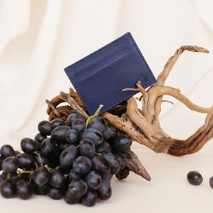 Porte-cartes bleu en raisin, doublure upcyclée fabriquée en france et numéroté ! - Carte Blanche - 