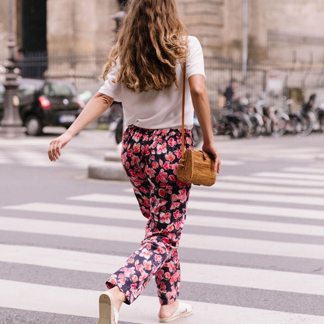 Nêge Paris - Pyjama femme Encore un Soir chemise pantalon bleu nuit et rouge