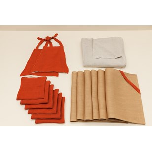 Pack nappe rectangle écrue avec sets de table, serviettes et essuie-tout rouge brique