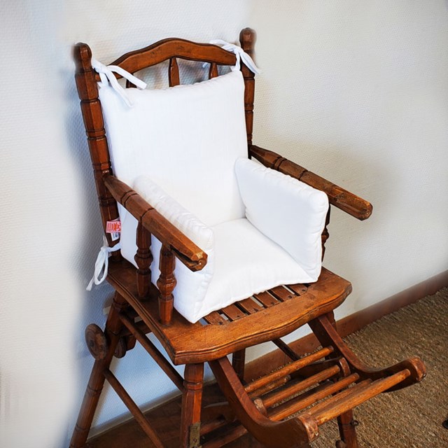 coussin chaise haute blanc