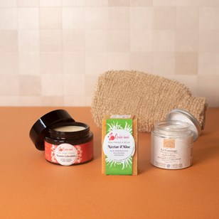 Box soins du corps naturels - Savon, baume, gommage et gant de massage