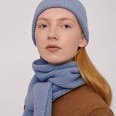 Écharpe en laine recyclée - Light Blue de Organic Basics 3