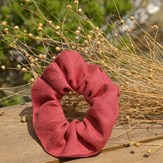 Chouchou en lin rouge et bouquet de lin séché