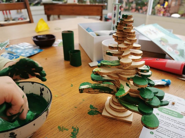 Le kit Forêt | Construis et décore ton sapin de Noël en bois 8